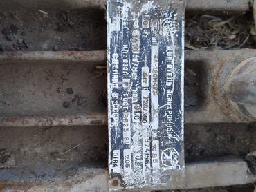 Traktor qoşqularının ehtiyyat hissələri: Məhsul: Traktor üçün metal ehtiyat hissələri Təsvir: - Döküm metal — 9