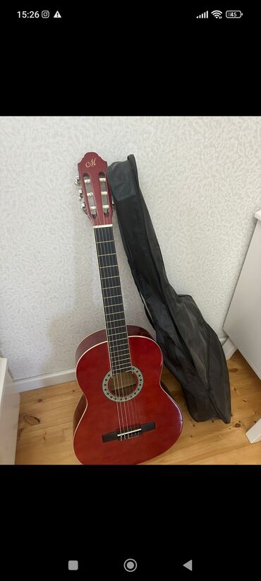 nokia 6500 classic satilir: Klassik gitara, İşlənmiş