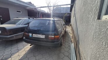 Volkswagen: Volkswagen Passat: 1990 г., 1.8 л, Механика, Бензин, Универсал