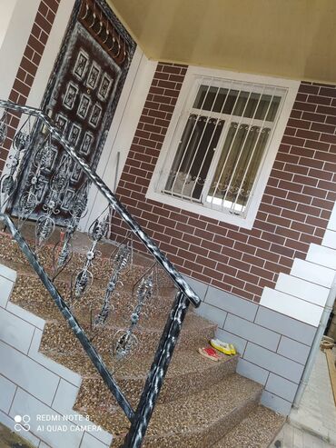 Həyət evləri və villaların satışı: İki mərtəbəli fərdi yaşayış evi - Ümumi: müasir fasadlı, alçaq maili — 6