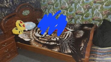 белорусская мебель спальный гарнитур бишкек цены: Спальный гарнитур, Двуспальная кровать, Трюмо, цвет - Коричневый, Б/у