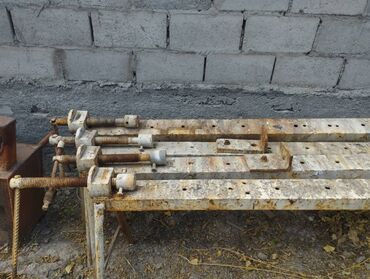 строительные хомуты: Продаю строительные ваймы вайма зажим 150 см 2200 сом за штуку есть