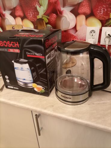 Наборы посуды: Срочно продаю ! Новый электрический чайник "Bosch "на 2.2 л . Звоните