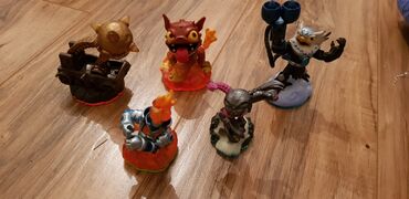 pisoar za decu: Figure za Skylanders, za nitendo wii, cena po komadu at lalafo.rs pisoar za decu: Figure za Skylanders, za nitendo wii, cena po komadu