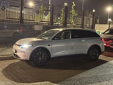 BYD: BYD Song Plus: 2023 г., Кроссовер — 1