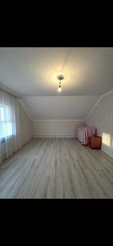 Продажа домов: 6 комнат, 220 м², 4 соток, Бишкек, Ак-Ордо 3 ж/м Агентство недвижимости — 10
