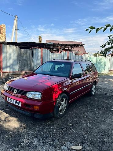 Транспорт: Volkswagen Golf Variant: 1997 г., 1.8 л, Механика, Универсал — 3
