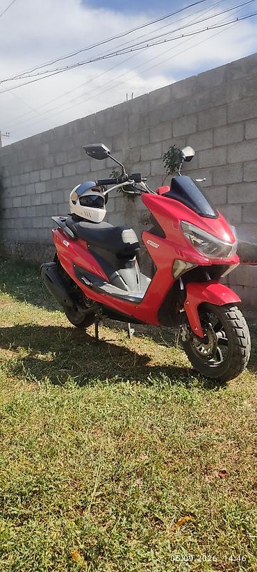 алкотестер купить: Скутер ZX6R, красный - Кузов спорт-стиля. На борту маркировка «ZX6R» и — 1