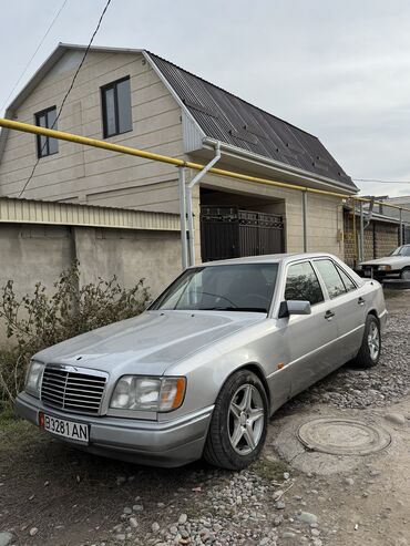 Mercedes-Benz: Mercedes-Benz W124: 1991 г., 2.2 л, Механика, Бензин, Седан