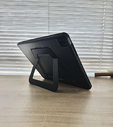 айпады бишкек: Планшет, Apple, память 1 ТБ, 12" - 13", 5G, Б/у, Классический цвет - Черный — 10