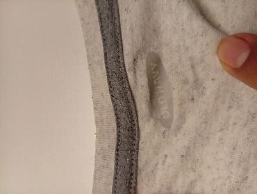 Футболки: Три футболки (черная уже продана) Размер указан на ярлыках на фото — 9