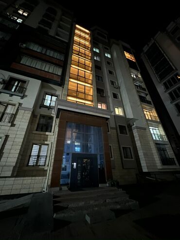 Продажа квартир: 4 комнаты, 130 м², Элитка, 3 этаж, Дизайнерский ремонт — 2