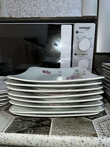 Наборы посуды: Набор тарелок (2 вида) - Глубокие белые тарелки, классическая форма — 13