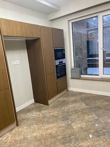 Продажа домов: Таунхаус, 250 м², 6 комнат, Агентство недвижимости, Дизайнерский ремонт — 16