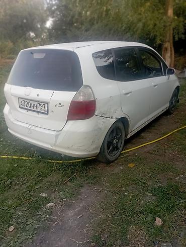kaiyi e5: Honda Fit: 2002 г., 1.3 л, Автомат, Бензин, Хэтчбэк — 5