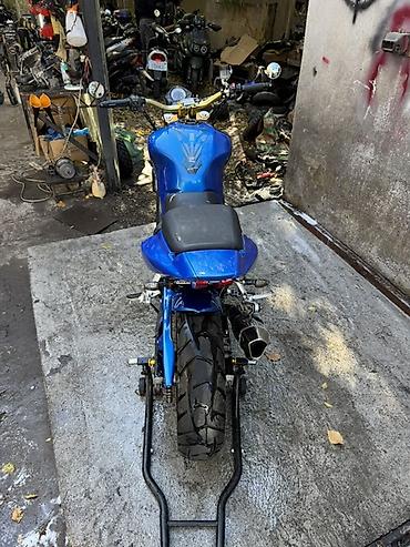 suzuki мото: Naked Suzuki, 650 куб. см, Бензин, Взрослый, Б/у — 3