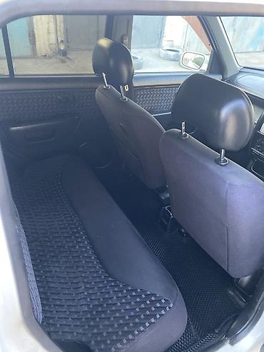 автомабил пикап: Nissan Cube: 2000 г., 1.3 л, Автомат, Бензин, Хетчбек — 7