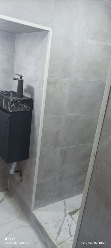 kafe arendaya verilir 2022: Arendiya verilir 300 azn 12 kv yerdi merkez yolun qırağında di təmiz