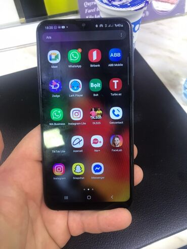 Avtoelektronika: Samsung A10e, İki sim kartlı