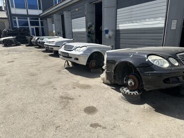 Другие детали кузова: Авторазбор .Ош .продаем Автомобильные Запчастей различных марок и — 4