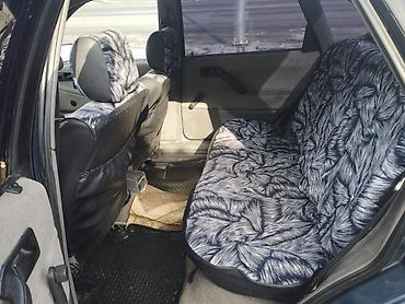 Volkswagen: Volkswagen Passat: 1990 г., 1.8 л, Механика, Бензин, Седан — 9