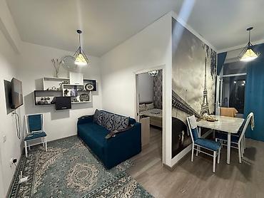 Посуточная аренда квартир: 2 комнаты, Душевая кабина, Постельное белье, Кондиционер — 1