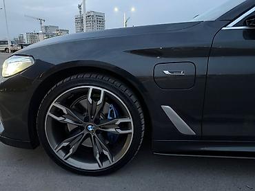 geely mon: BMW 5 series: 2022 г., 2 л, Автомат, Гибрид, Седан — 2