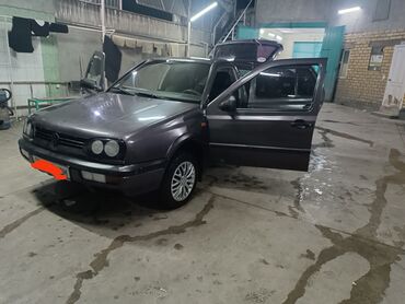 с4 моно: Volkswagen Golf: 1994 г., 1.6 л, Механика, Бензин, Седан