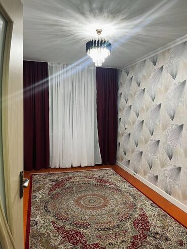 квартиры в районе 4 гор больницы: 2 бөлмө, 44 кв. м, 104-серия, 4 кабат, Косметикалык ремонт