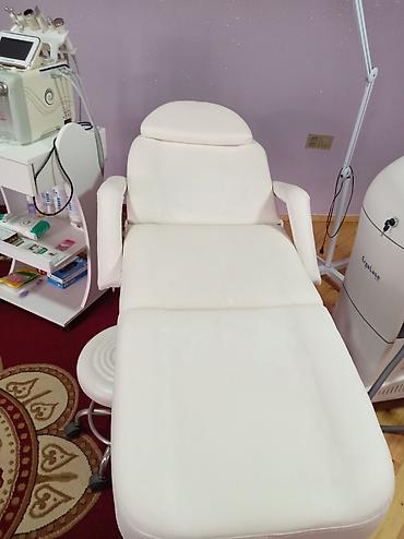 Salon, tibbi mebel: Kosmetologiya üçün tam təchizatlı aparat və mebel dəsti Tərkib: - — 3