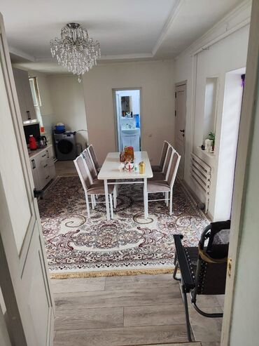 обмен квартиру на дом в бишкеке: 100 м², 5 комнат, Свежий ремонт С мебелью