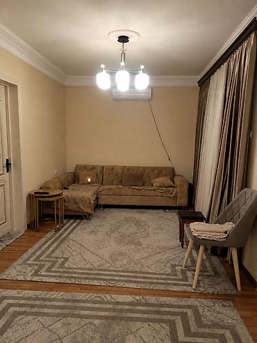 ag seher evler: Xırdalan, 4 otaqlı, Köhnə tikili, 100 kv. m — 1