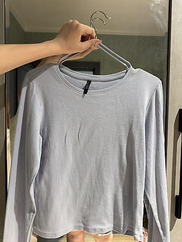 Футболки: Набор футболок и кофт . Размер 150 Все в хорошем состоянии . Не — 9