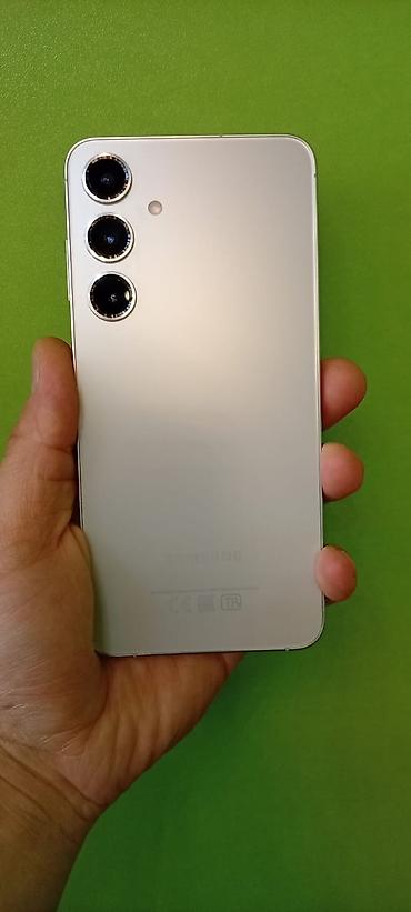 samsung fold 4: Samsung Galaxy S24+, 256 GB, rəng - Bej, Sensor, Barmaq izi, Simsiz şarj — 6