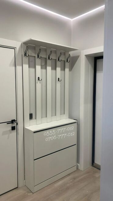 Полки для обуви: Узкая, компактная обувница без ручек Отличное решение для узкого — 26