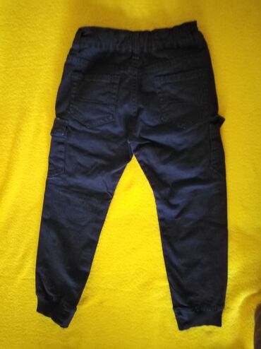 Pantalone: Džeparice, 110-116, bоја - Crna — 15