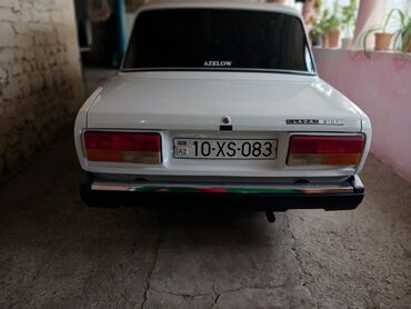 VAZ (LADA): VAZ (LADA) 2107: 1.6 l | 2005 il 3300 km Sedan — 5