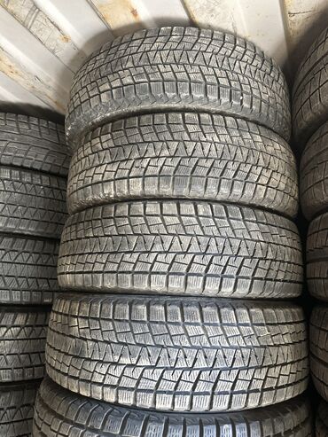 Шины: Шины 215 / 70 / R 16, Зима, Б/у, Комплект, Легковые, Япония, Bridgestone