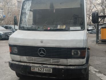 мерс 21х: Mercedes-Benz : 1993 г., 0.4 л, Механика, Дизель, Фургон