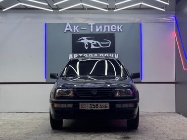 Volkswagen: Volkswagen Vento: 1992 г., 1.8 л, Механика, Бензин, Седан