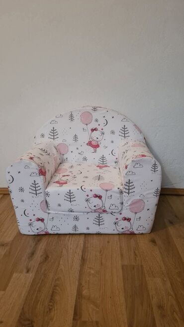 Foteljice: Prelepe dečije foteljice raznih dezena. Obradujte vaše mališane 🥰 Cena — 6