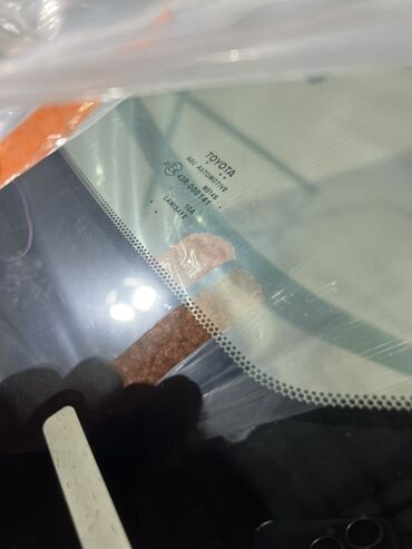 Стекла и комплектующие: Стекло Лобовое Toyota, Оригинал — 37