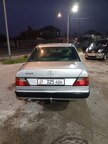 щиток приборов ауди 100: Mercedes-Benz W124: 1993 г., Механика, Бензин, Седан