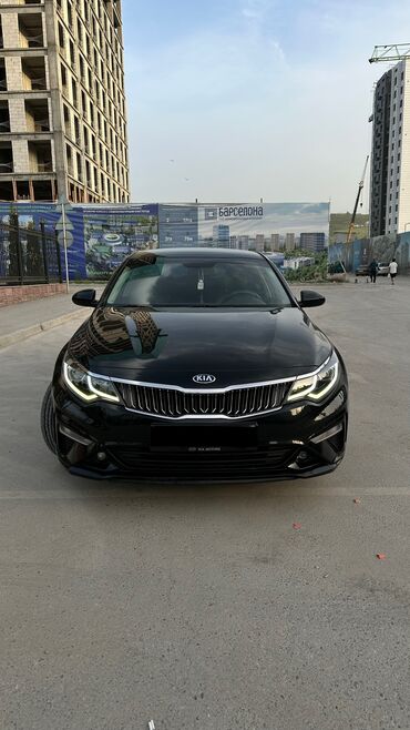 Легковой транспорт: Сдаю в аренду: Легковое авто, Под такси