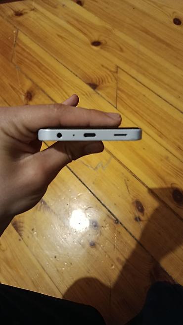 Mobil telefonlar üçün digər aksesuarlar: Smartfon + aksesuarlar - Ekran: tam ekran dizayn, damla formalı ön — 9