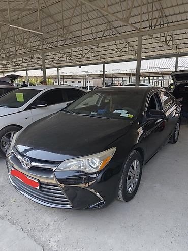 xpeng g3: Toyota Camry: 2017 г., 2.5 л, Автомат, Гибрид, Седан — 1