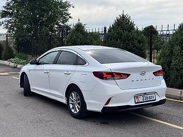 Hyundai: Hyundai Sonata: 2021 г., 2 л, Автомат, Газ, Седан — 4