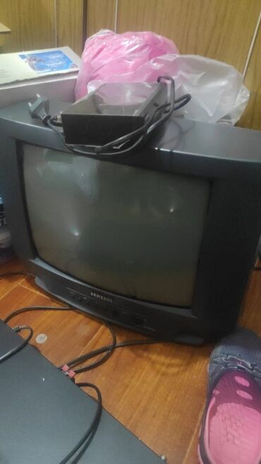 за сколько можно продать старый телевизор: Продается телевизор 1000 сом. хороший телевизор. все четко показывает