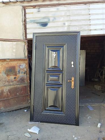 Giriş qapıları: Seyf qapılar Münasib qapılar Dəmir qapı Ev qapıları Çöl qapısı — 12