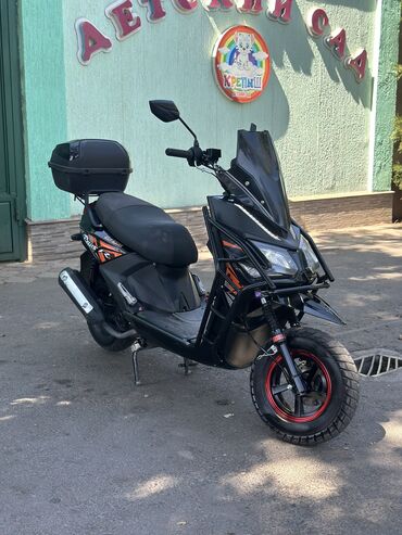 сколько стоит спортивный мотоцикл: Тип скутера Yamaha, 150 куб. см, Бензин, Б/у